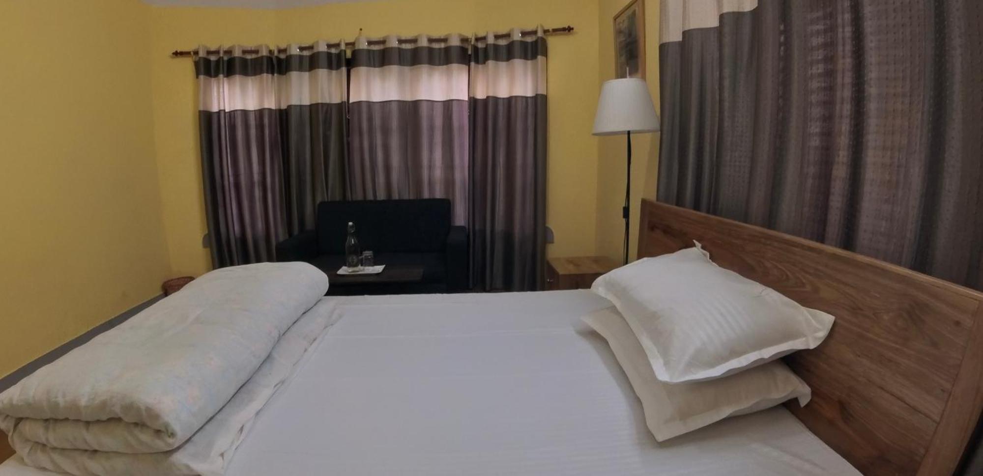 Drakon Nest Homestay Kathmandu Exteriör bild
