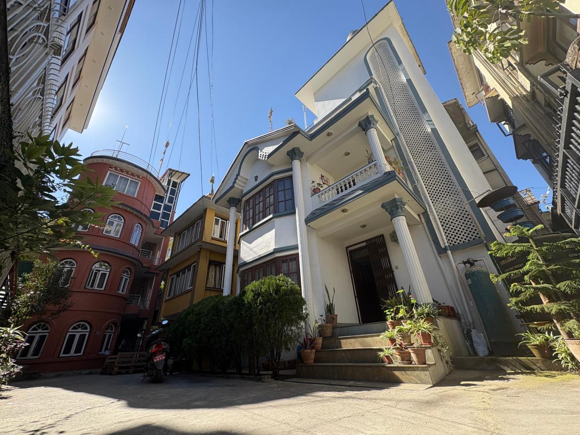 Drakon Nest Homestay Kathmandu Exteriör bild