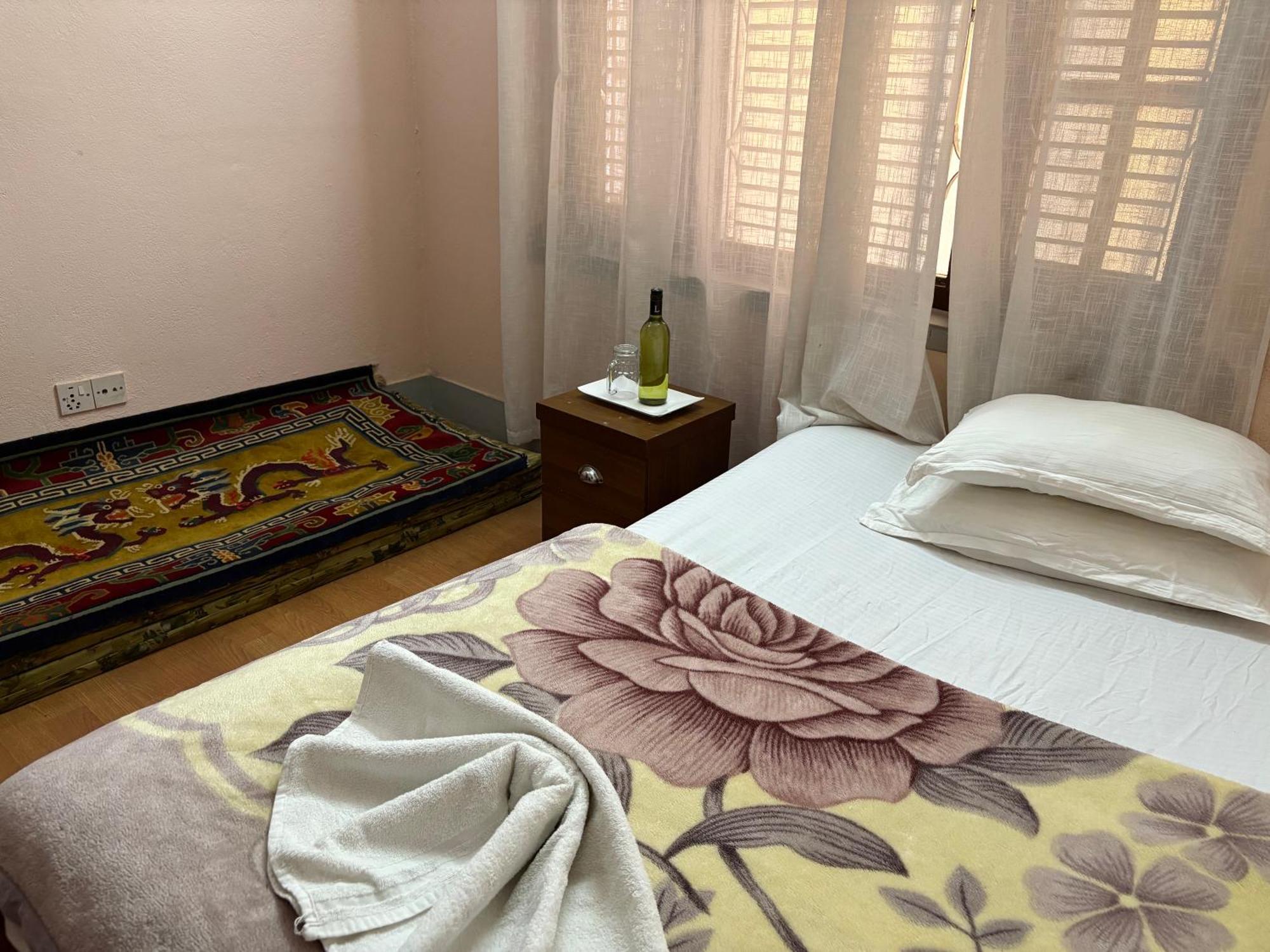 Drakon Nest Homestay Kathmandu Exteriör bild